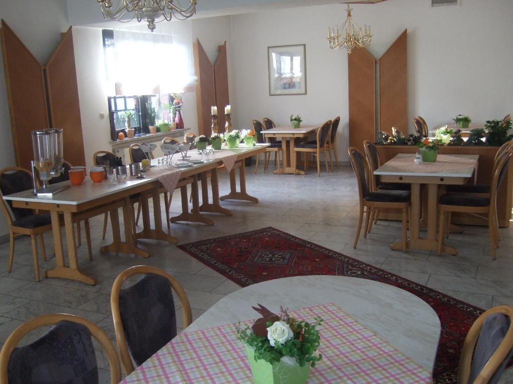Hotel Rose Georgsmarienhütte Buitenkant foto