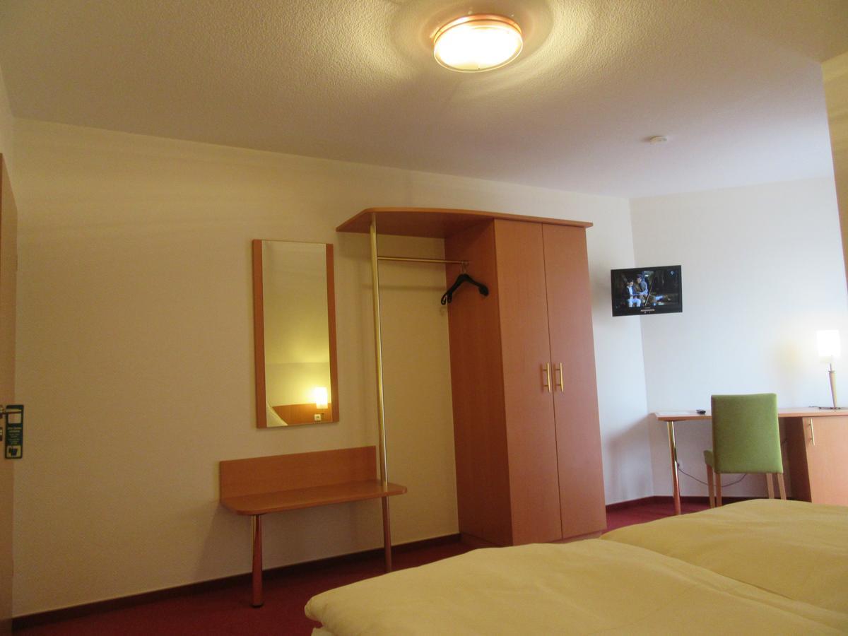 Hotel Rose Georgsmarienhütte Buitenkant foto
