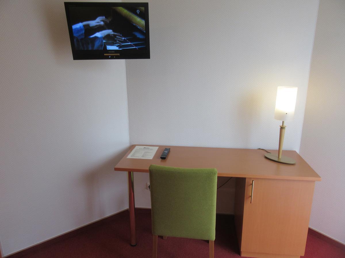 Hotel Rose Georgsmarienhütte Buitenkant foto